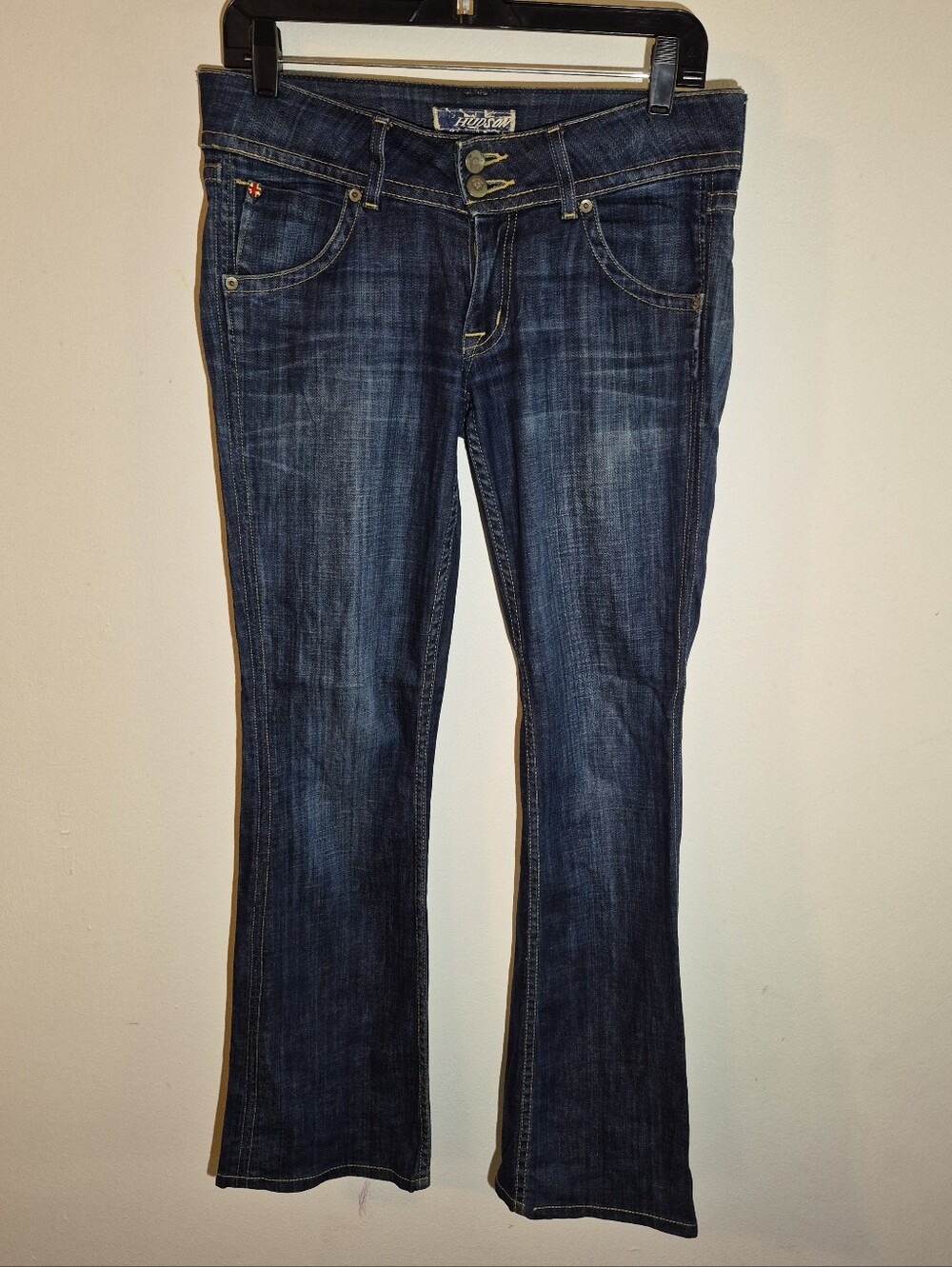 27)Y2k 2000s Hudson Signature Flap Pocket Jeans Dark Denim Wash Low Rise Bootcut
